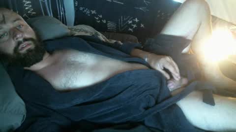 Red online show from 02/16/25, 06:43