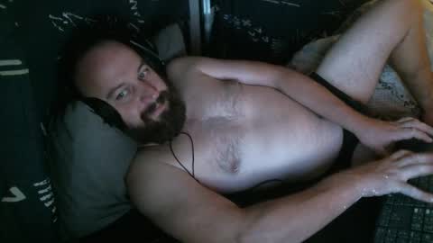 Red online show from 03/10/25, 07:10