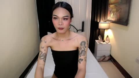 IGkenshee wow online show from 04/30/26, 11:53