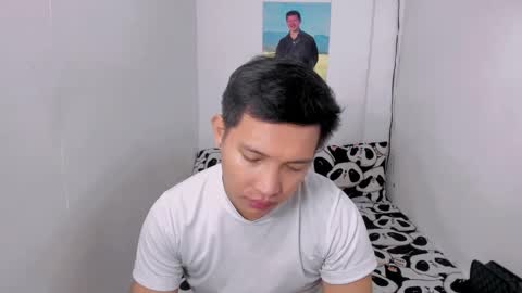 xsebastian19 online show from 12/18/24, 03:33