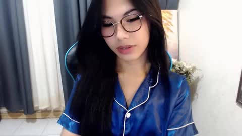 aira online show from 01/07/25, 11:03