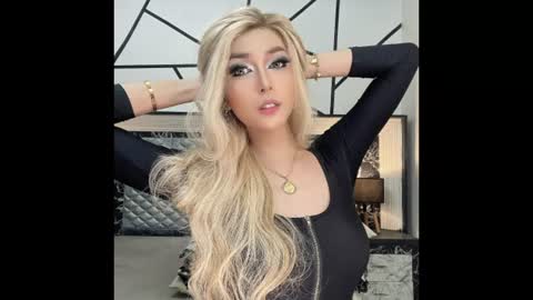 xsexysucker online show from 06/23/26, 02:09