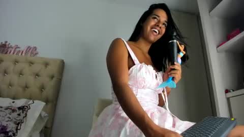Snapshot of xshantall_hotx chatting on 07/28/26, 06:20 Shantyonlyfansshantallsalcedo online show from 07/28/26, 06:20