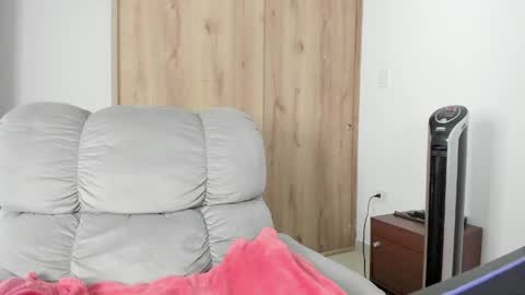 Hellen Sofia instagram hellen5546 online show from 04/16/26, 08:53