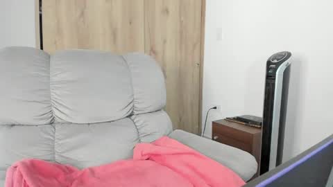 Snapshot of xspecialroomx chatting on 05/02/26, 07:30 Hellen Sofia instagram hellen5546 online show from 05/02/26, 07:30