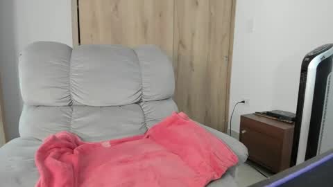 Snapshot of xspecialroomx chatting on 05/08/26, 07:52 Hellen Sofia instagram hellen5546 online show from 05/08/26, 07:52