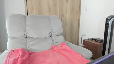 Snapshot of xspecialroomx chatting on 05/11/26, 07:22 Hellen Sofia instagram hellen5546 online show from 05/11/26, 07:22