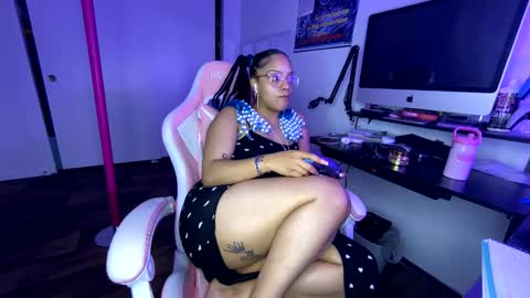 xStarGazingx online show from 03/02/26, 07:15