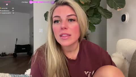 xstellabeex online show from 12/10/24, 11:51