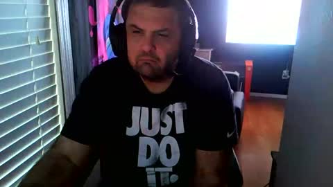 Snapshot of xstrokenchillx chatting on 12/10/24, 10:47 Wayne online show from 12/10/24, 10:47