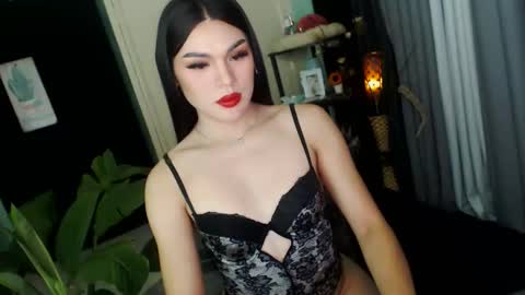 Snapshot of xsundaesweetx chatting on 06/01/26, 09:05 Sundae online show from 06/01/26, 09:05