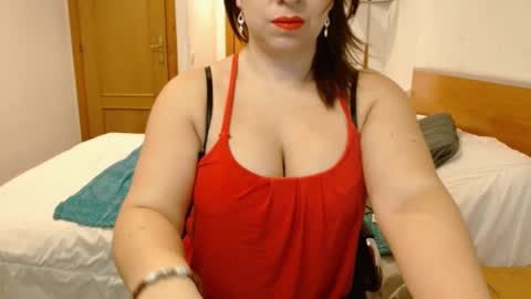 thiagoeva online show from 02/19/25, 08:33