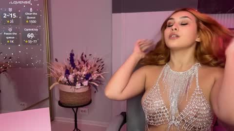 Milana online show from 02/09/25, 01:11