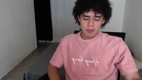 Snapshot of xtranherr chatting on 01/03/25, 02:54 xtranherr online show from 01/03/25, 02:54