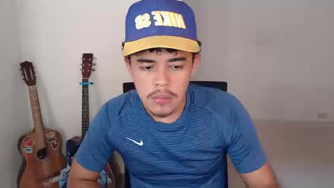 Snapshot of xtranherr chatting on 09/12/25, 12:38 xtranherr online show from 09/12/25, 12:38