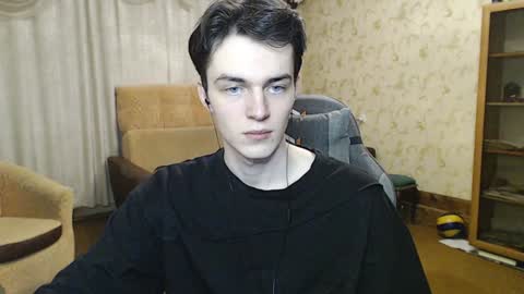 traqqq online show from 12/13/24, 09:30