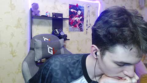 traqqq online show from 01/21/25, 08:21