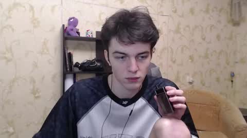 traqqq online show from 02/19/25, 09:47