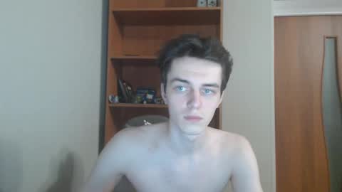 traqqq online show from 10/10/25, 09:25