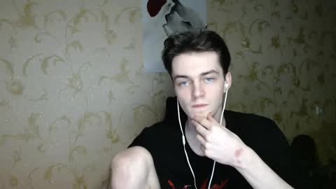 traqqq online show from 04/21/26, 08:12