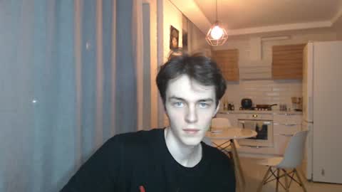 traqqq online show from 06/26/26, 08:46