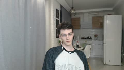 traqqq online show from 07/02/26, 07:20