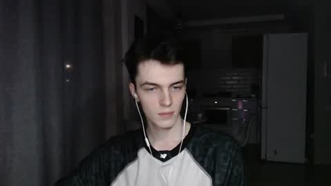traqqq online show from 07/17/26, 07:41