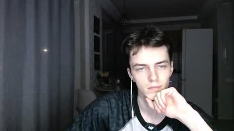 traqqq online show from 07/23/26, 07:45