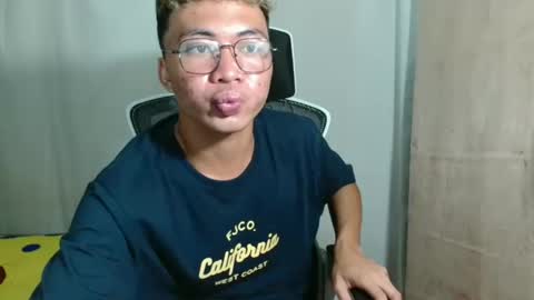 Snapshot of xurdreamboyx chatting on 12/05/24, 10:44 Marjune online show from 12/05/24, 10:44