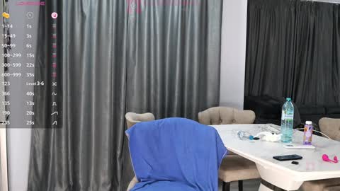 Snapshot of xwithy chatting on 12/01/24, 04:29 FrancyStepmom and YStepson INTERESTED IN A GIRL-GIRL COLLABORATION TEXT ME HERE or INSTAGRAM online show from 12/01/24, 04:29