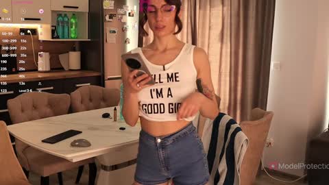 FrancyStepmom and YStepson    INTERESTED IN A GIRL-GIRL COLLABORATION  TEXT ME HERE  or INSTAGRAM online show from 03/14/26, 12:43