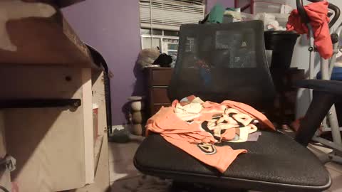 xx10inchrickxx online show from 01/31/25, 04:03