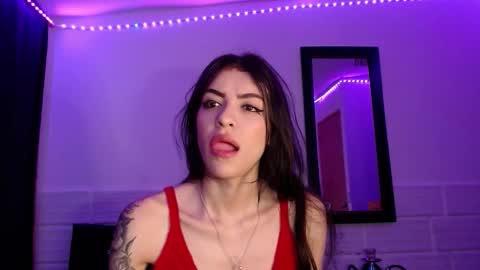 VALE online show from 11/11/25, 02:55