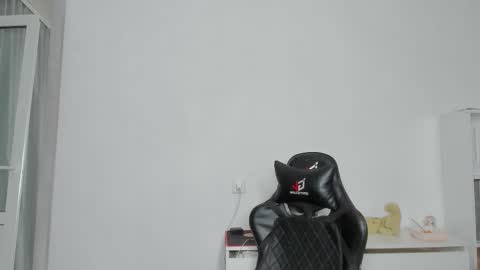 raul online show from 12/17/25, 12:00