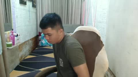 Snapshot of xxasianryanxx chatting on 06/21/26, 09:12 xxasianryanxx online show from 06/21/26, 09:12