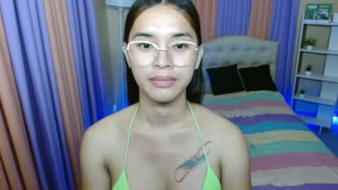 Snapshot of xxbigcockchloexx chatting on 02/25/26, 06:45 CHLOES ROOM online show from 02/25/26, 06:45