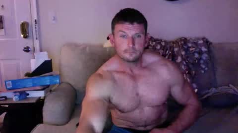 xxedgemaster101 online show from 12/15/25, 06:50