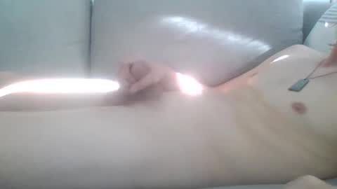 Snapshot of xxjayxxjj chatting on 10/31/25, 04:02 buddyxx online show from 10/31/25, 04:02