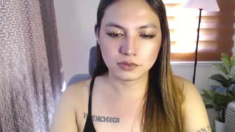 Snapshot of xxjulielovesyouxx chatting on 01/24/25, 06:46 July online show from 01/24/25, 06:46