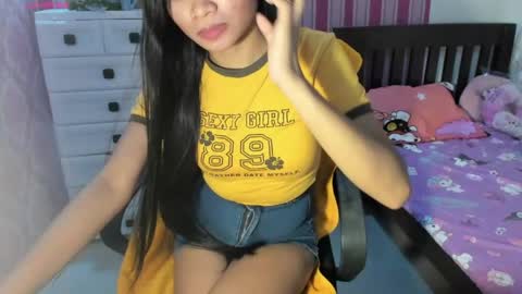 Aya online show from 04/15/26, 12:01