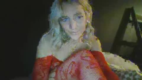 Snapshot of xxkennyx1 chatting on 11/17/25, 06:08 xxkennyx1 online show from 11/17/25, 06:08