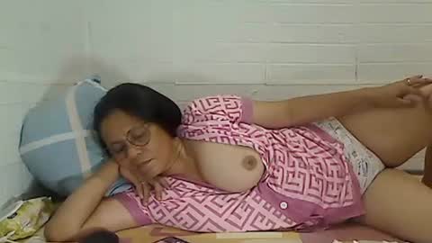 xxlenepinayxx online show from 04/13/26, 11:59