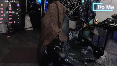 Lilith online show from 03/11/25, 05:05