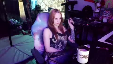 Snapshot of xxlilithmoonxx chatting on 06/28/26, 12:05 Lilith online show from 06/28/26, 12:05