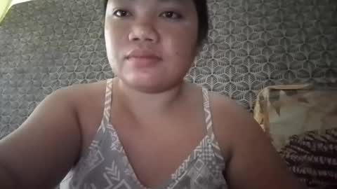 Snapshot of xxloriexx_me chatting on 04/17/26, 10:57 xxloriexx_me online show from 04/17/26, 10:57