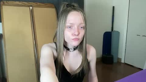 Snapshot of xxloveanastasia chatting on 05/07/26, 03:17 LoveAnastasia online show from 05/07/26, 03:17