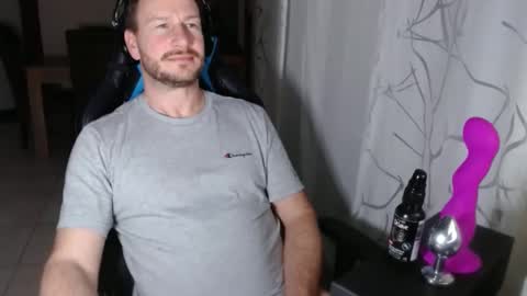 xxmettexx online show from 02/03/25, 08:46