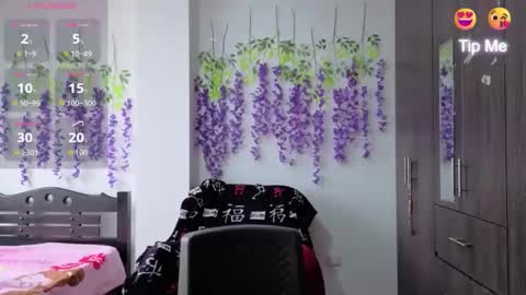 xxmilexx online show from 04/29/26, 01:15