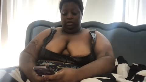 Snapshot of xxmoniquestarrxx chatting on 05/04/26, 04:03 Thee Baddest BBW online show from 05/04/26, 04:03