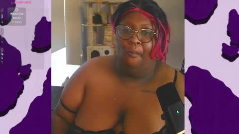 Snapshot of xxmoniquestarrxx chatting on 05/24/26, 02:00 Thee Baddest BBW online show from 05/24/26, 02:00